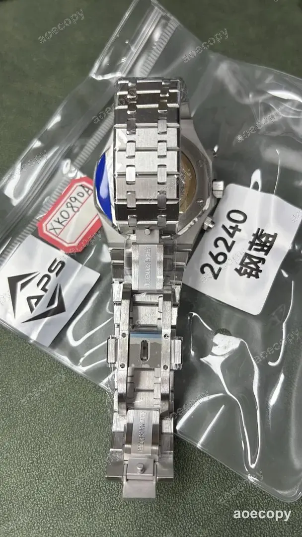 大人気★ オーデマ・ピゲ ロイヤルオーク ブルー ウォッチ コピー XK0890A No.0038
