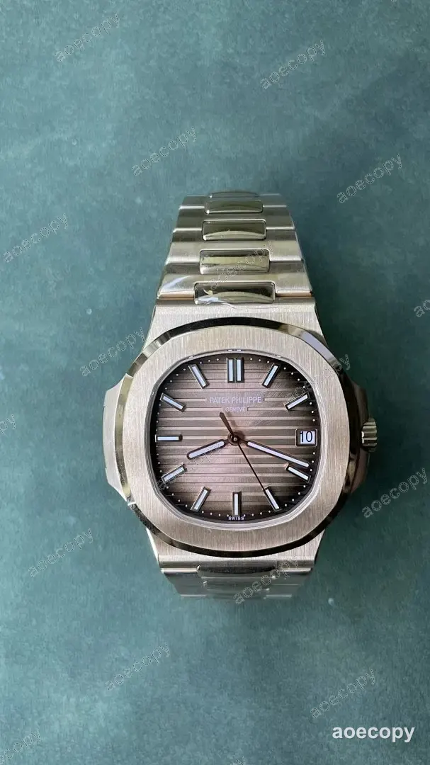 人気モデル パテック・フィリップ ノーチラス ローズゴールド ウォッチ N級品 5711R No.0005