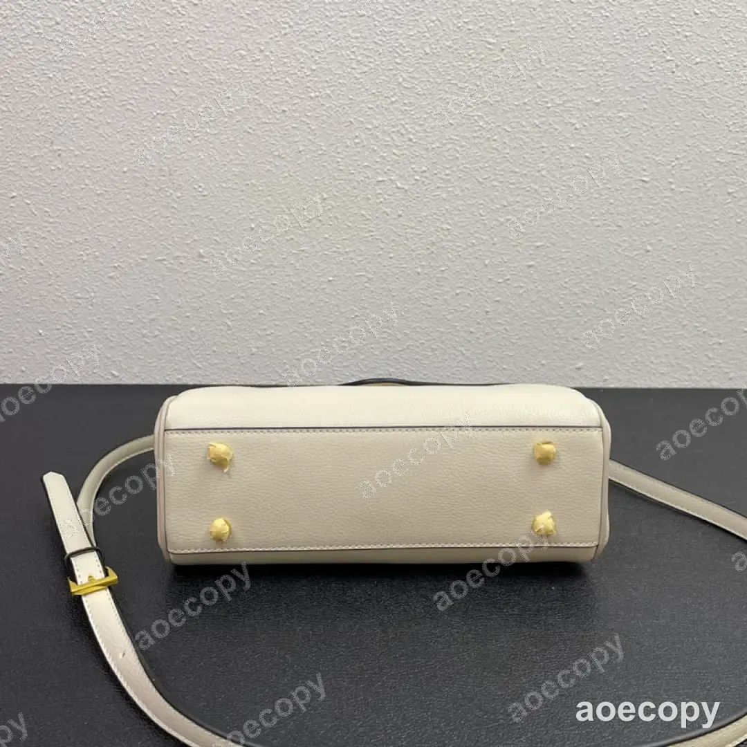 大人気★ プラダ バッグ 偽物 DD2903150 No.0149