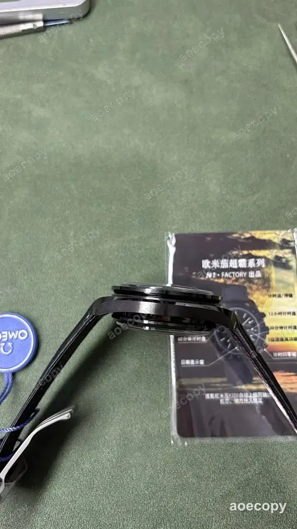 新作 オメガ スピードマスター ブラック ウォッチ 偽物 No.0106