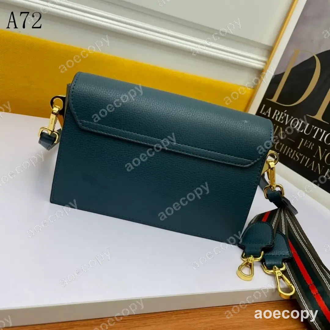 人気新作 プラダ バッグ スーパーコピー DDQ8802650 No.0127