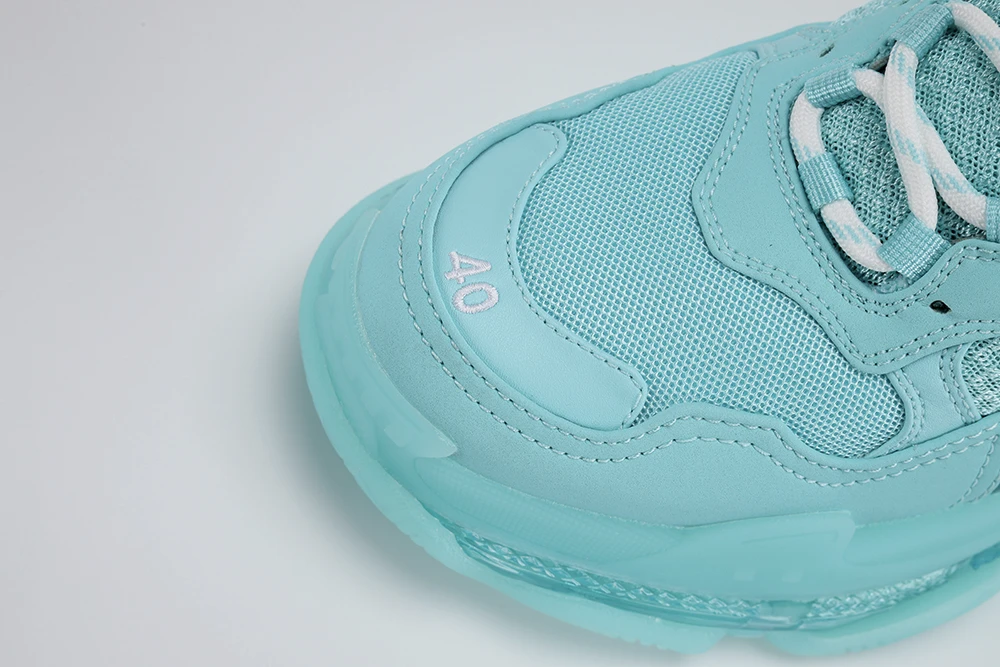 TRIPLE-S CRYSTAL BLUE