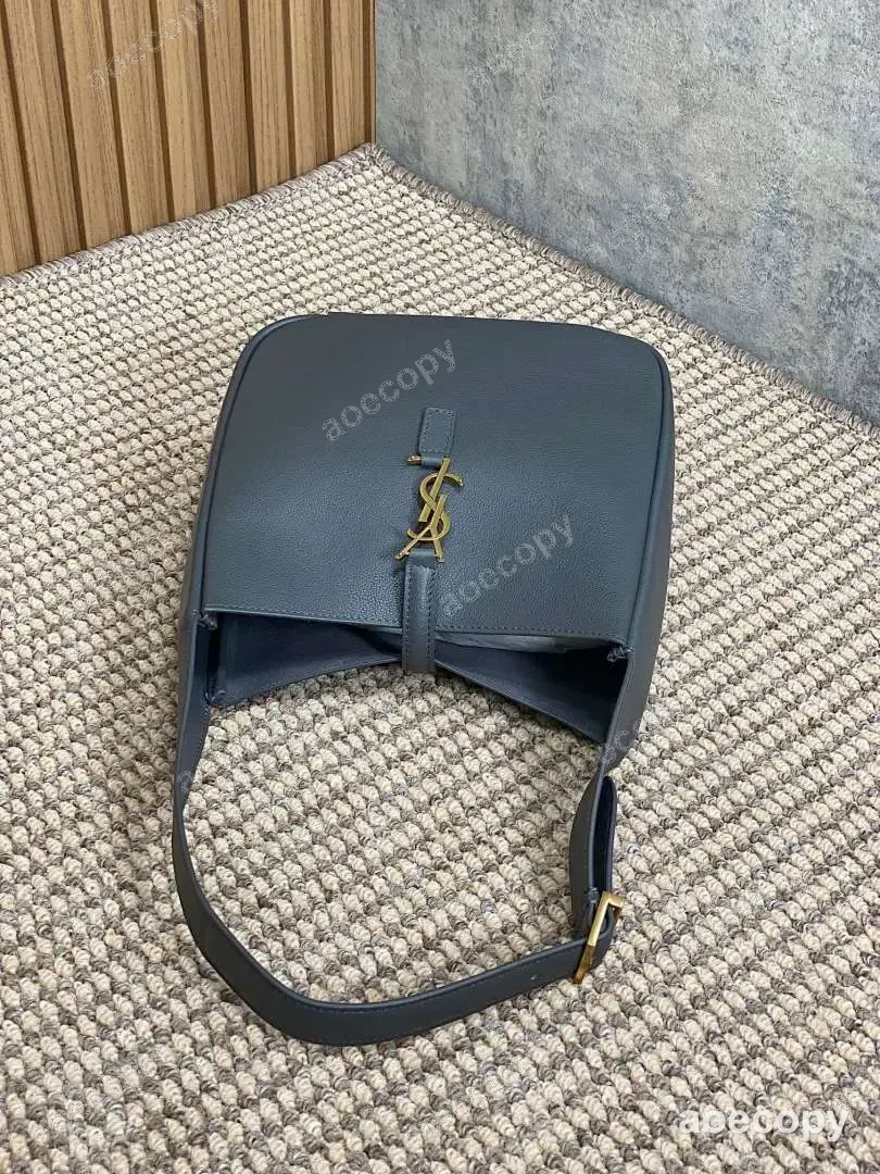 可愛い新作 サンローラン ショルダーバッグ N級品 713938A No.0525