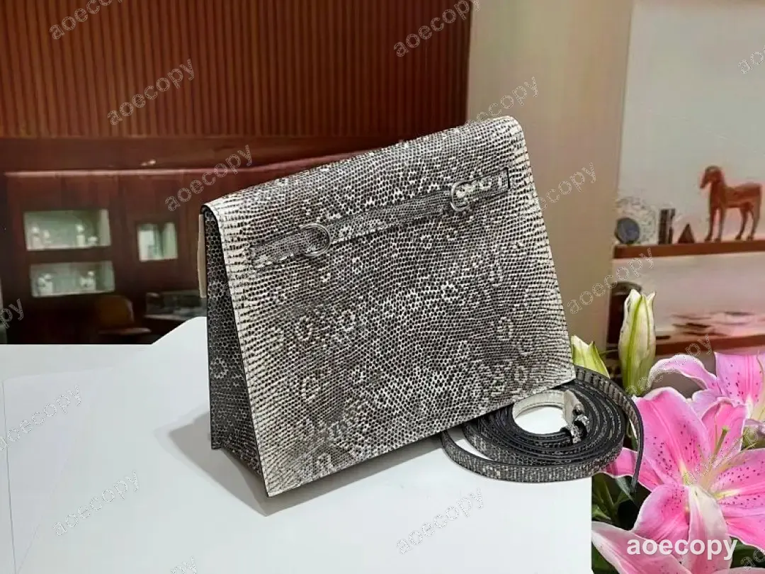 可愛い エルメス バッグ スーパーコピー 007155D6 No.0188