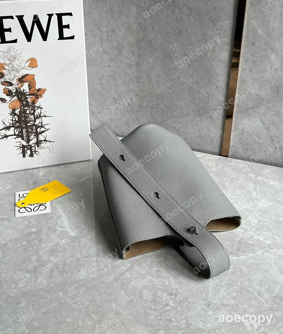 新作 ロエベ バッグ N級品 No.0612