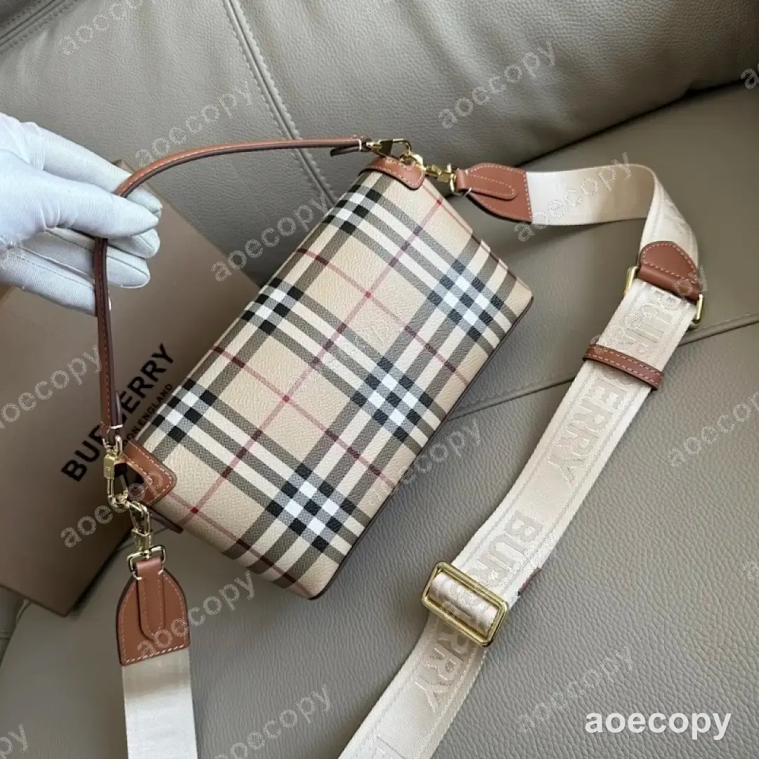 大人気★ バーバリー バッグ N級品 0029BACF No.0438