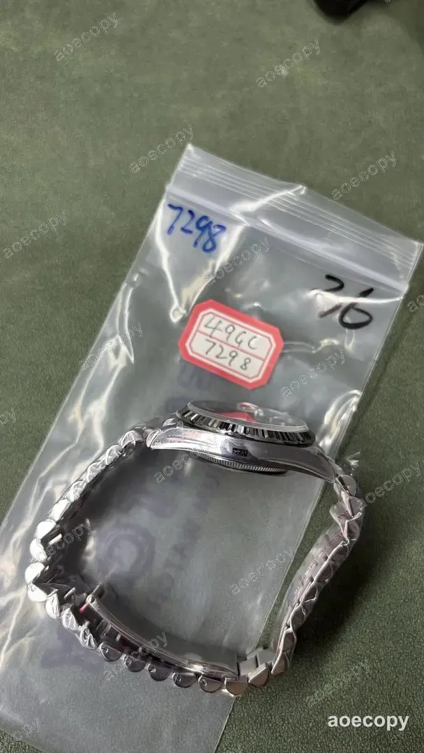 人気モデル ロレックス デイデイト ウォッチ スーパーコピー 49GC7298 No.0139