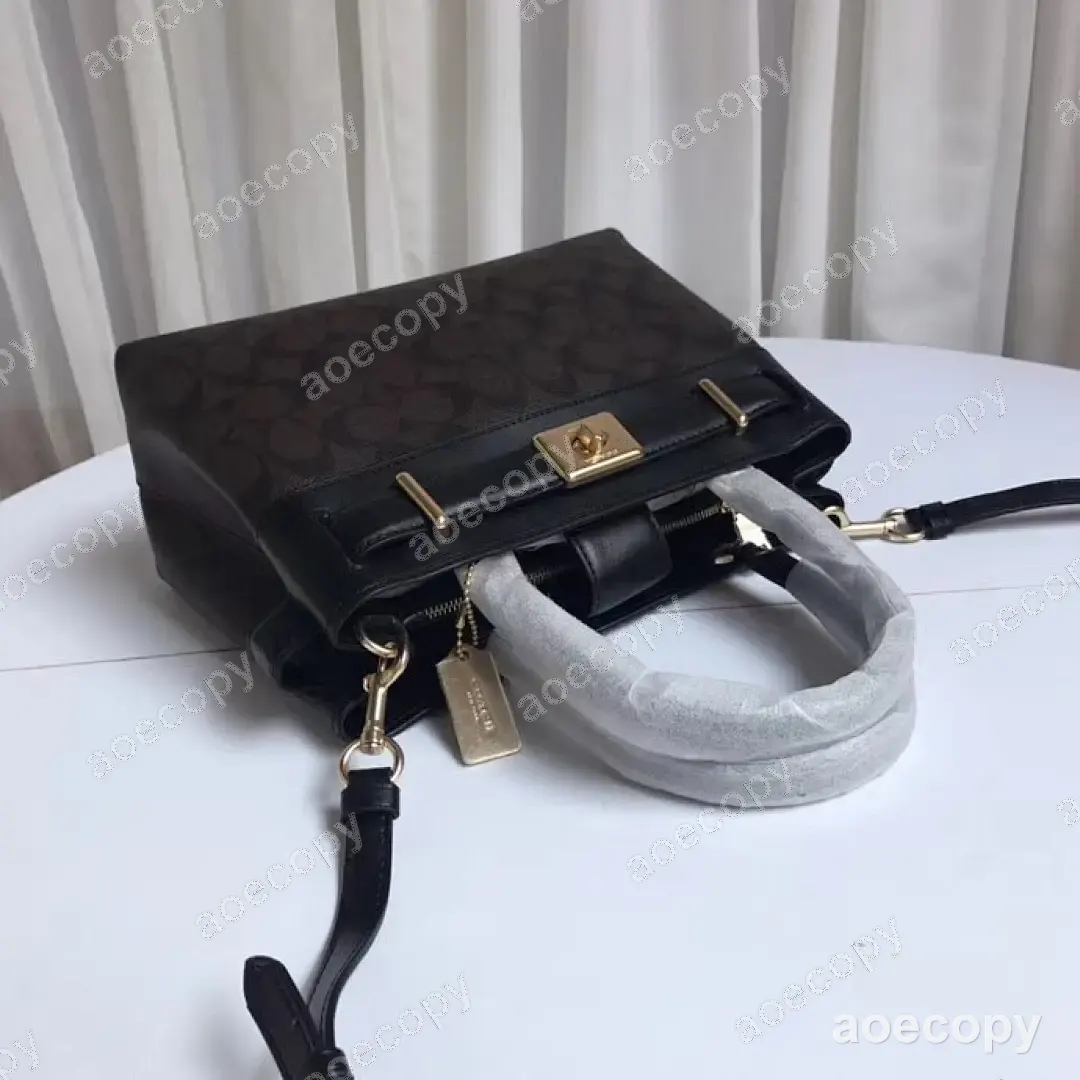 可愛い コーチ バッグ コピー NT2600 No.0115