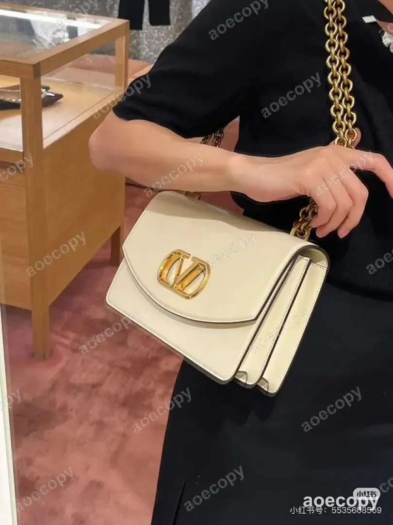 大人気★ ヴァレンティノ バッグ コピー 0021635B No.0297