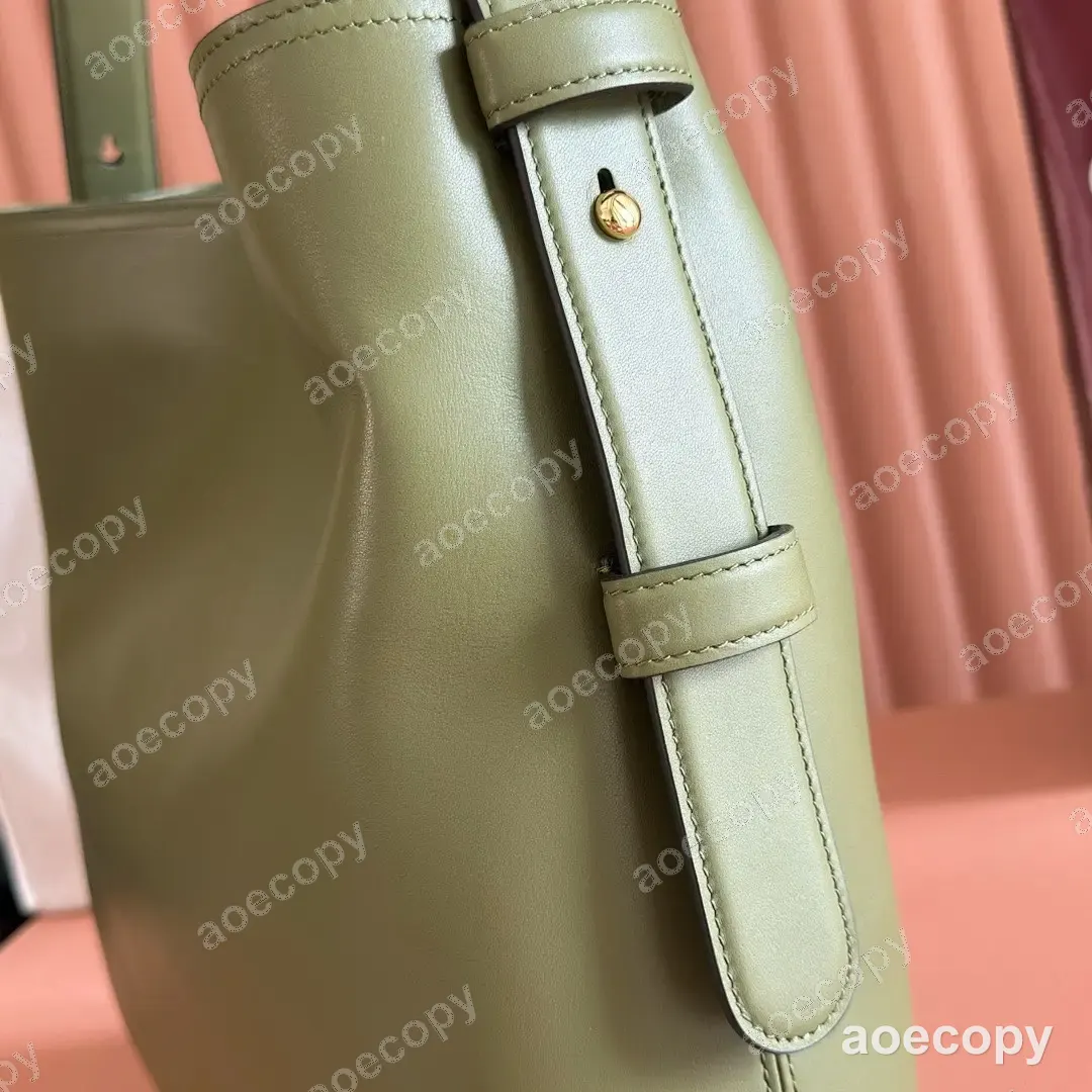 大人気★ グッチ ショルダーバッグ スーパーコピー 850546 No.0166