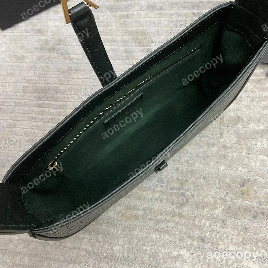 人気新作 サンローラン ショルダーバッグ N級品 657228EW No.0595