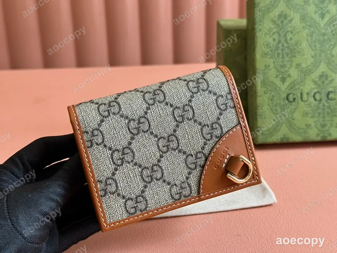 大人気★ グッチ ウォレット スーパーコピー 820682 No.0233