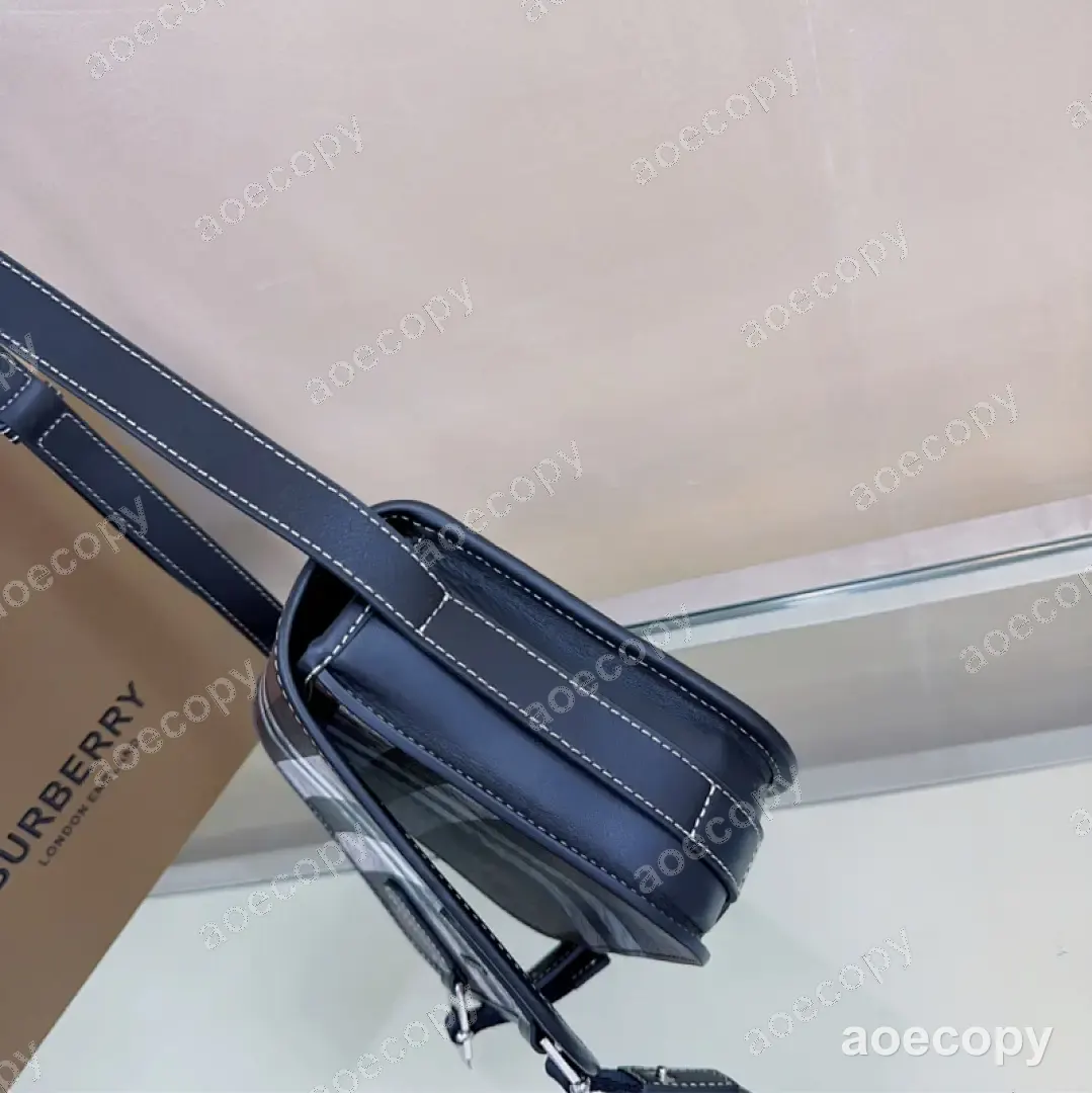 大人気★ バーバリー バッグ コピー 024224F8 No.0261