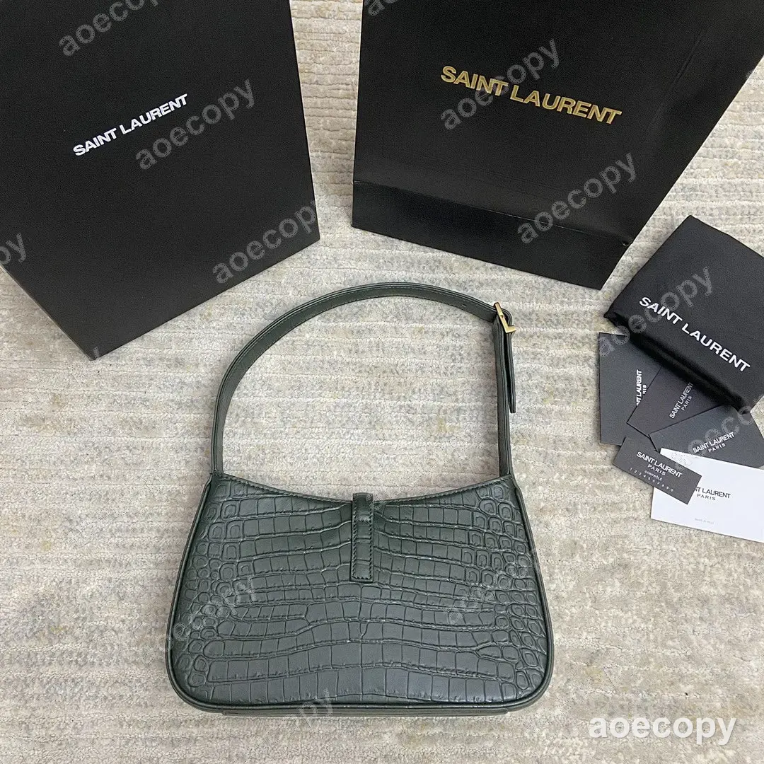 人気新作 サンローラン ショルダーバッグ N級品 657228EW No.0595