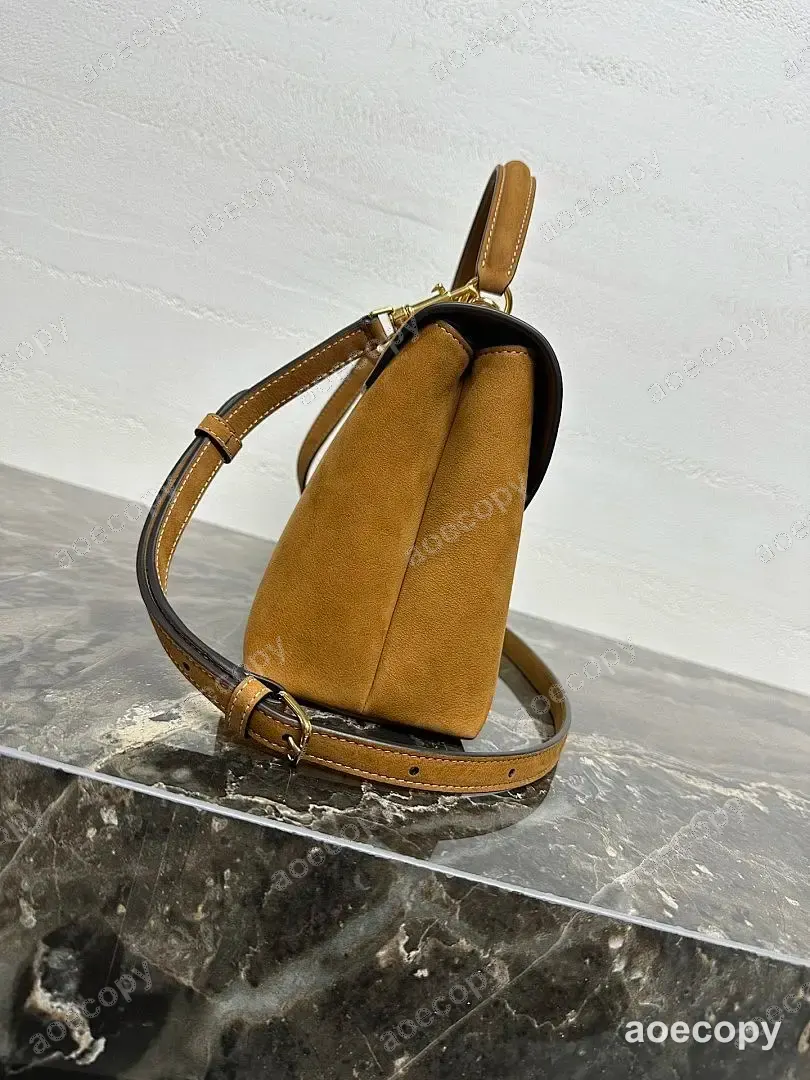 可愛い新作 セリーヌ バッグ N級品 No.0193