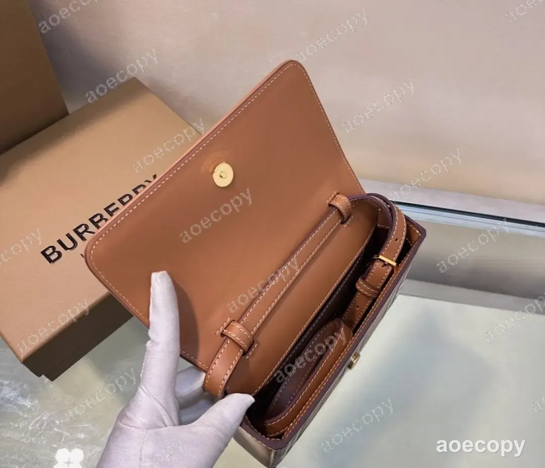 激安 バーバリー バッグ N級品 0044BDDB No.0436