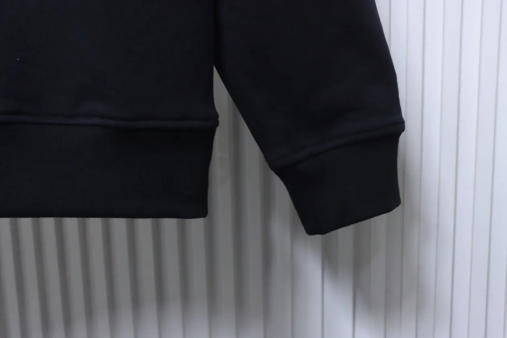 Sleeve cuff