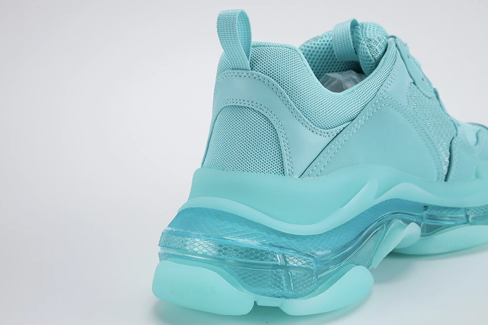 TRIPLE-S CRYSTAL BLUE