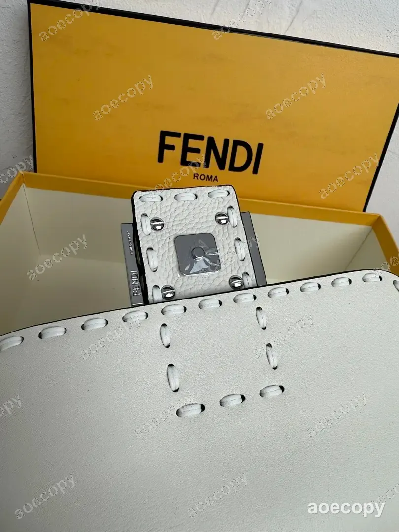 可愛い新作 フェンディ バッグ N級品 No.0087