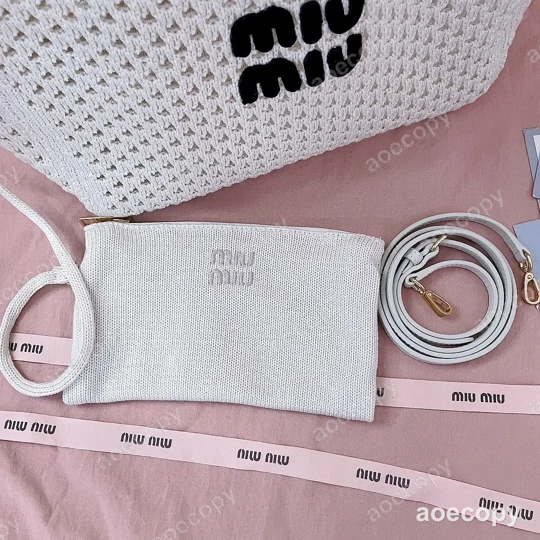 大人気★ ミュウミュウ バッグ N級品 No.0104