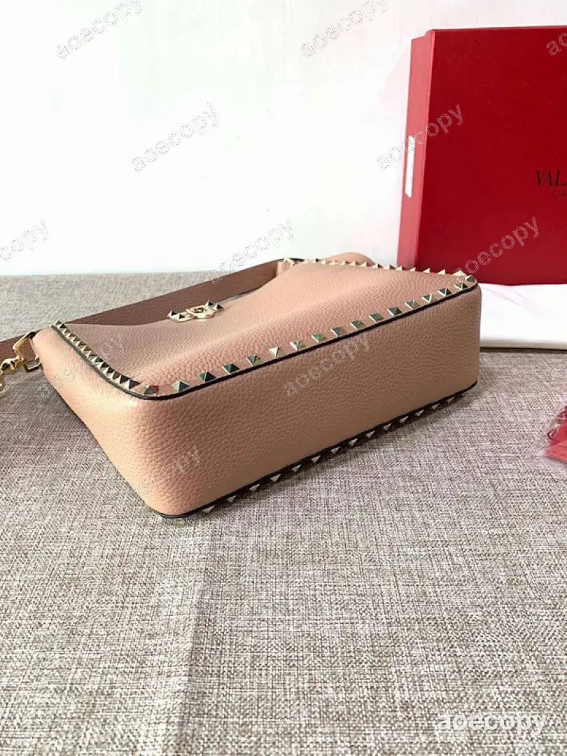 大人気★ ヴァレンティノ バッグ スーパーコピー 0017EC4F No.0468