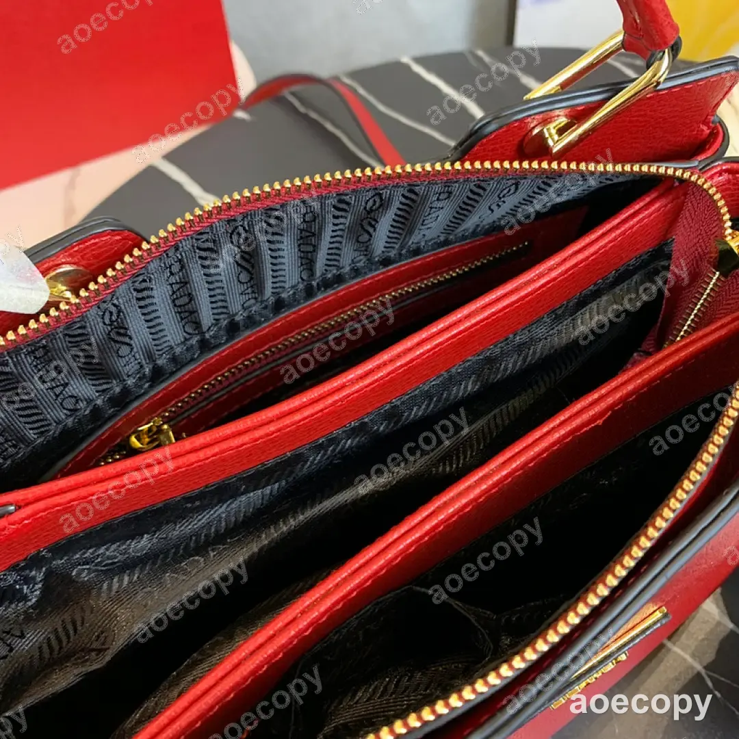 可愛い プラダ バッグ N級品 DD2802550 No.0317
