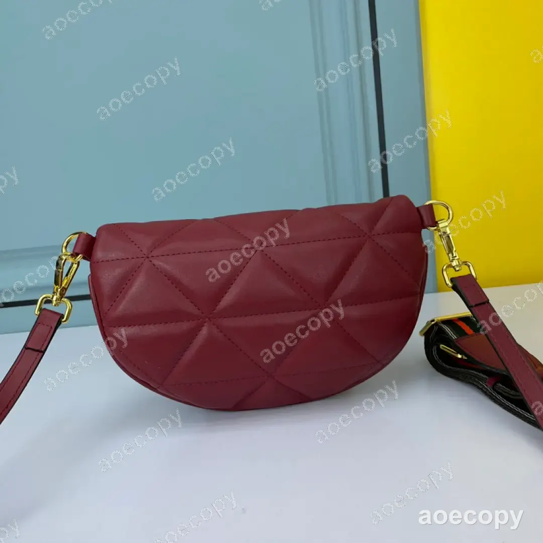 可愛い プラダ バッグ N級品 DD2802250 No.0122