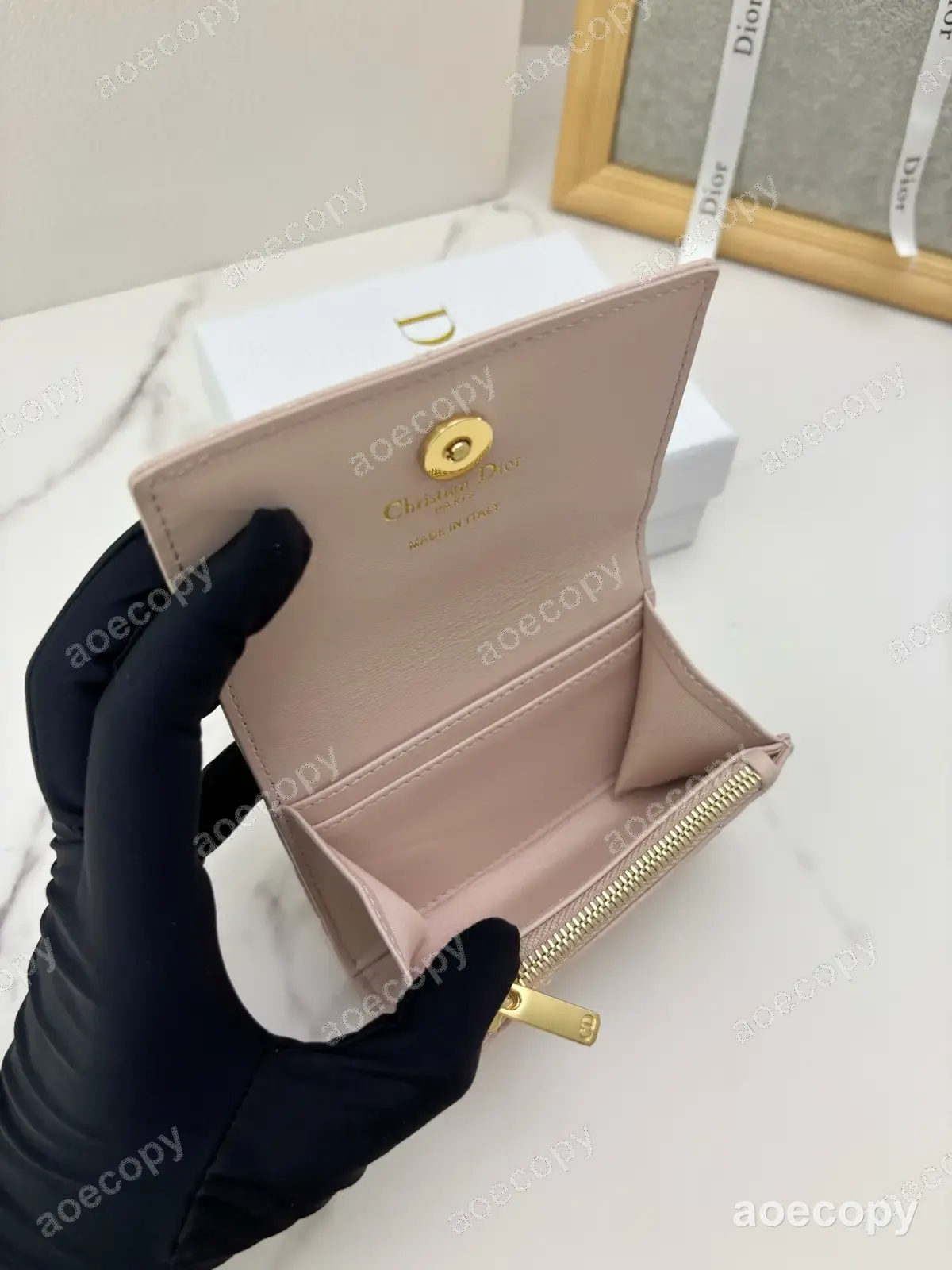 人気新作 ディオール レザー ホワイト ウォレット N級品 No.0100