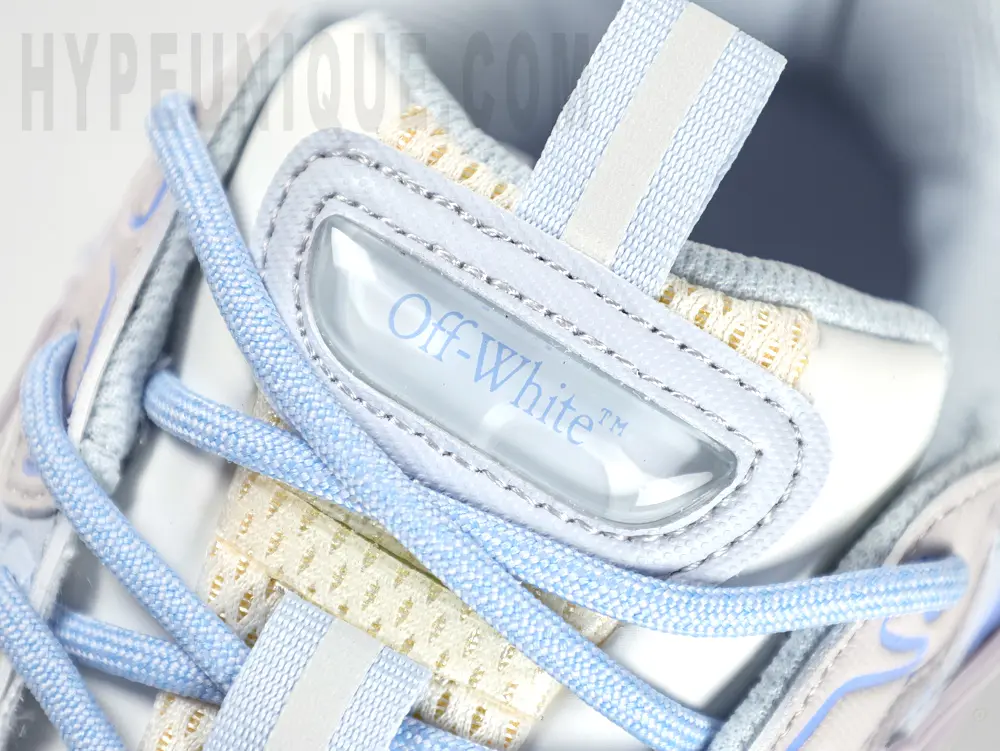 the off white tongue