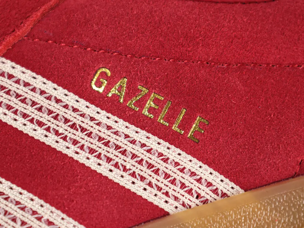 Gazelle Indoor Better Scarlet Wonder White Gum (Women’s)