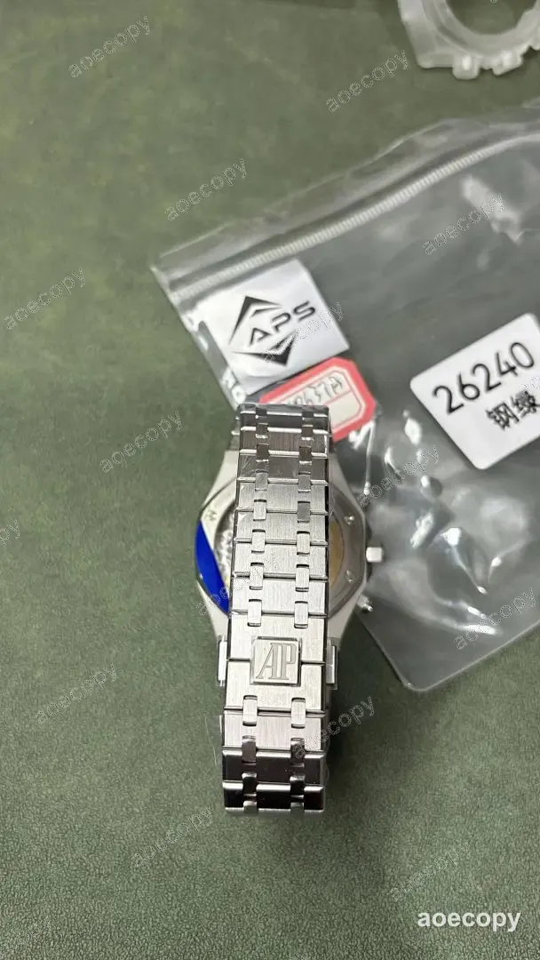 激安 オーデマ・ピゲ ロイヤルオーク グリーン ウォッチ N級品 XK8637A No.0030