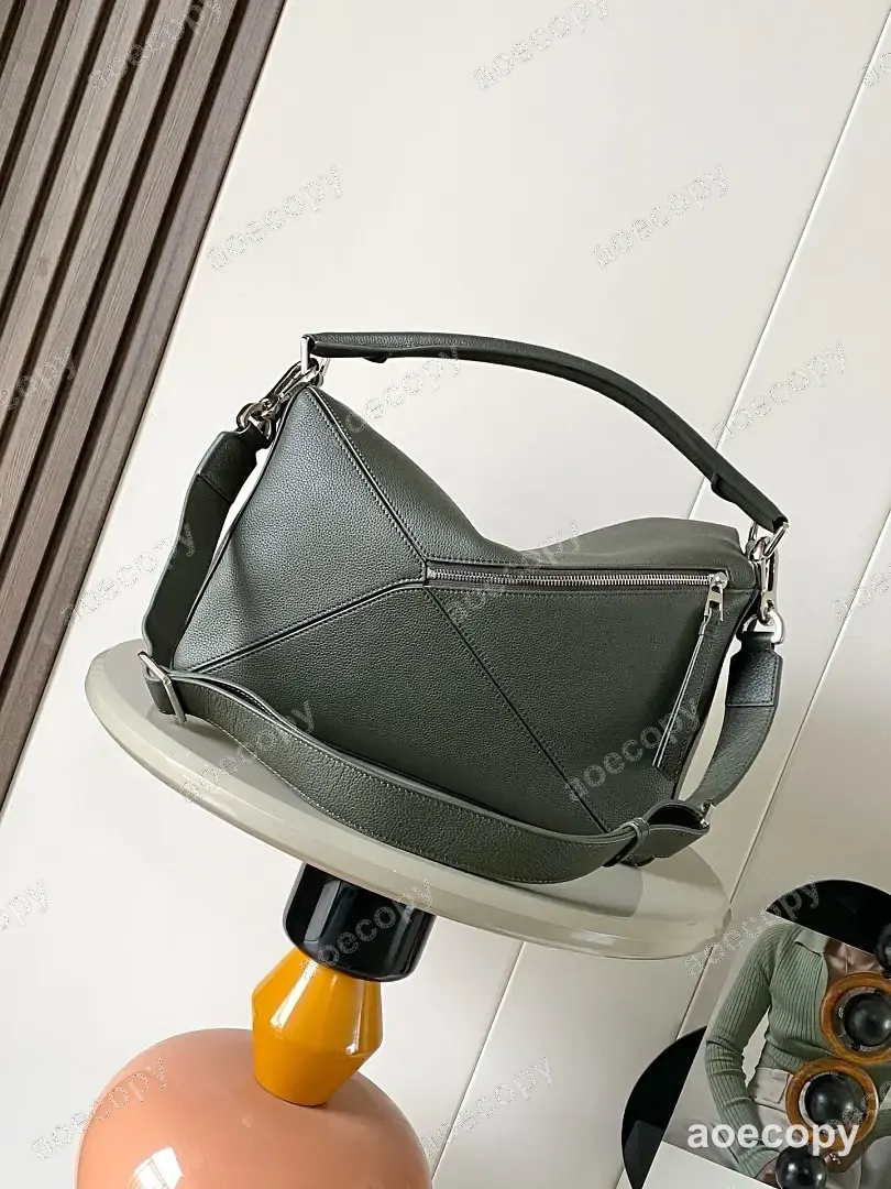 可愛い ロエベ バッグ N級品 No.0382