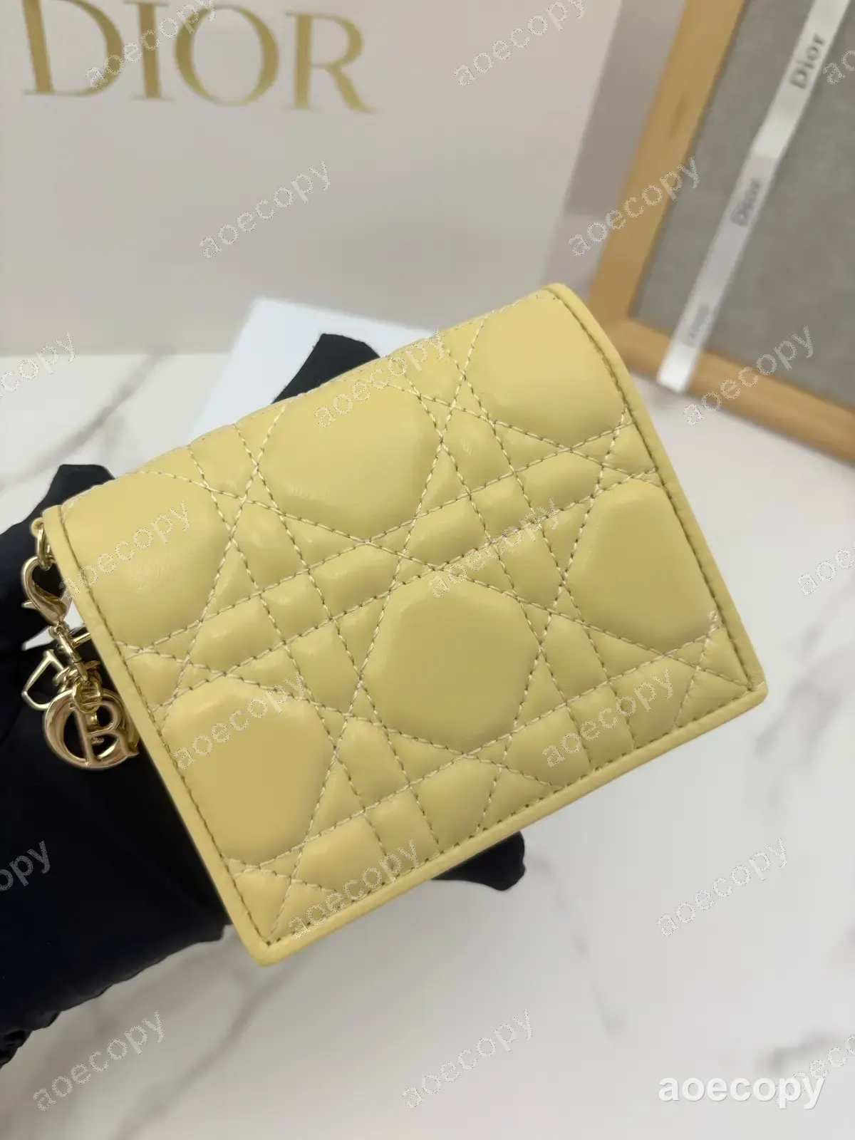 大人気★ ディオール レザー グレー コンパクトウォレット スーパーコピー No.0087