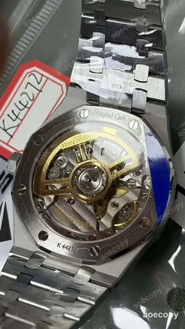 人気モデル オーデマ・ピゲ ロイヤルオーク ブラック ウォッチ N級品 K44272 No.0032