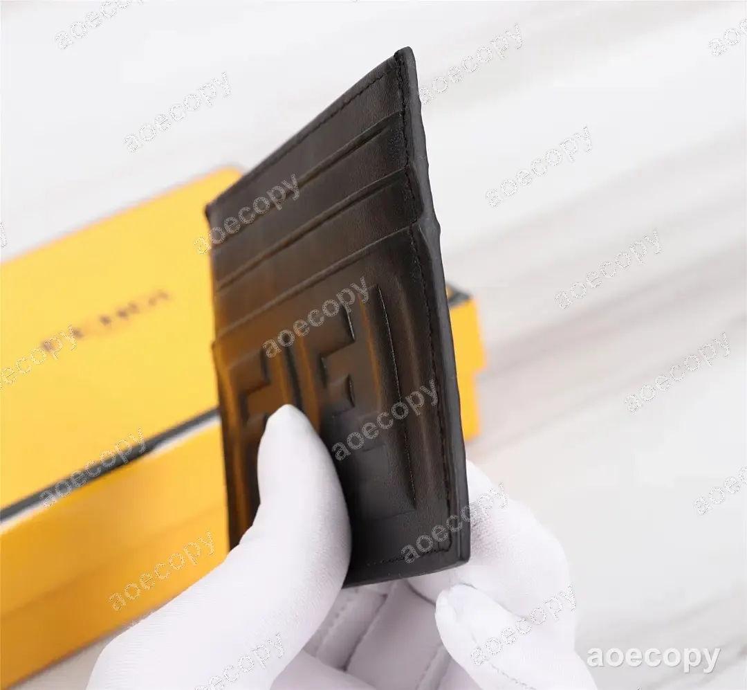 大人気★ フェンディ ウォレット スーパーコピー No.0072