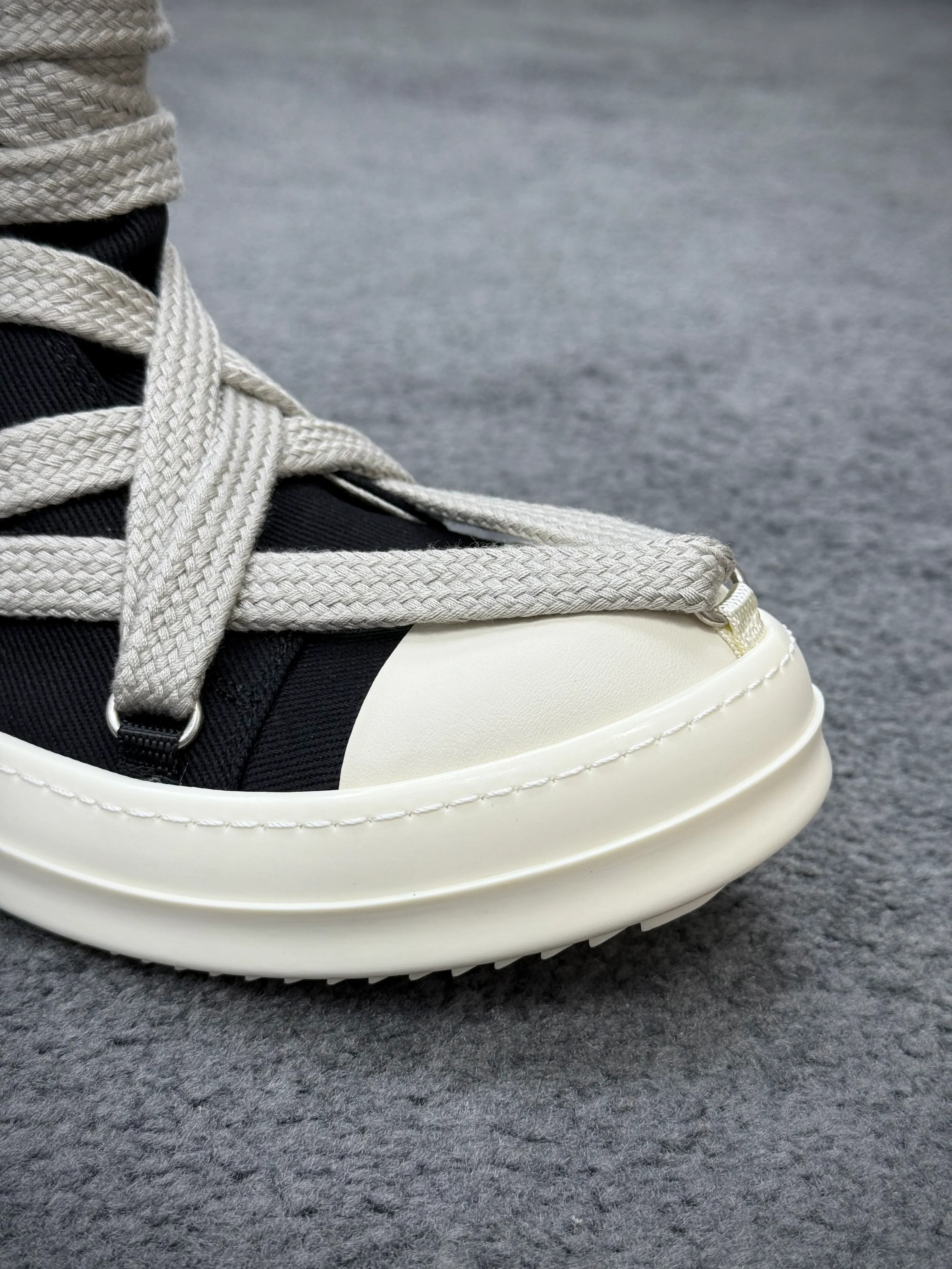 Mesh Toe Box