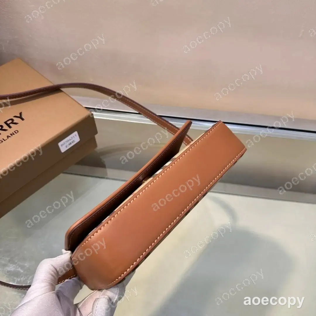 激安 バーバリー バッグ N級品 0044BDDB No.0436