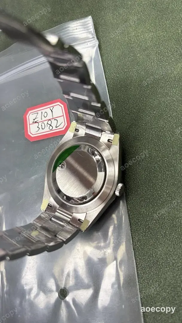 新作 ロレックス オイスターパーペチュアル ウォッチ コピー Z10Y3082 No.0212
