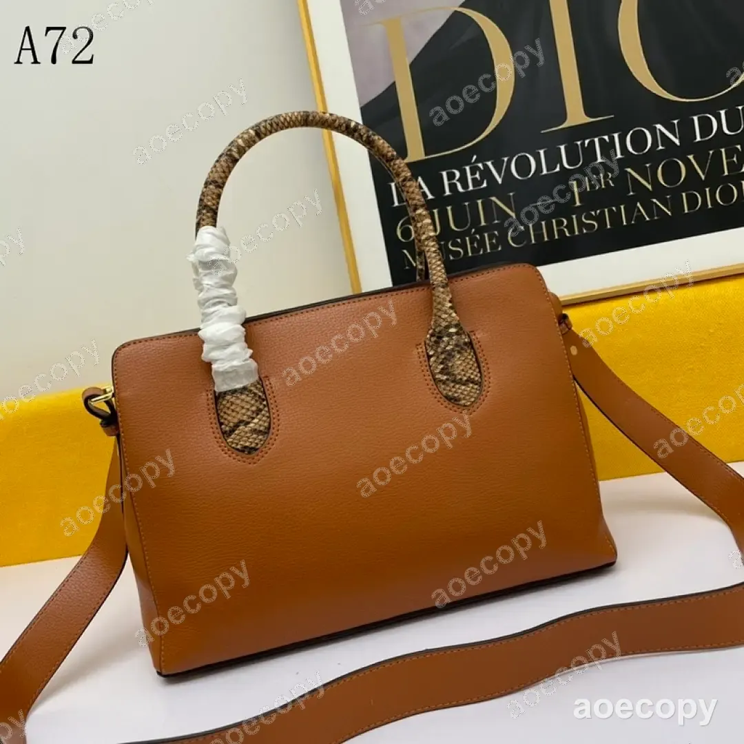 大人気★ プラダ バッグ N級品 DDQ8803150 No.0422