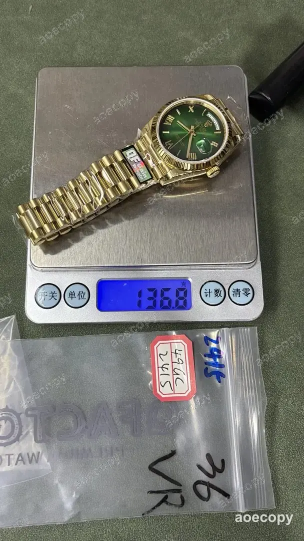 大人気★ ロレックス デイデイト ウォッチ スーパーコピー 49GC2415 No.0171