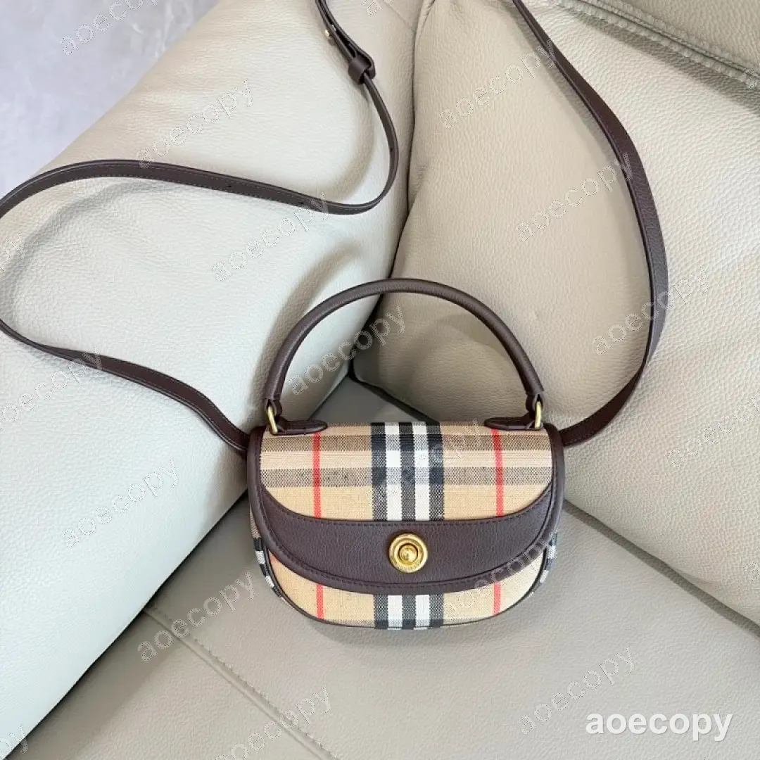 大人気★ バーバリー バッグ コピー 027862F7 No.0258