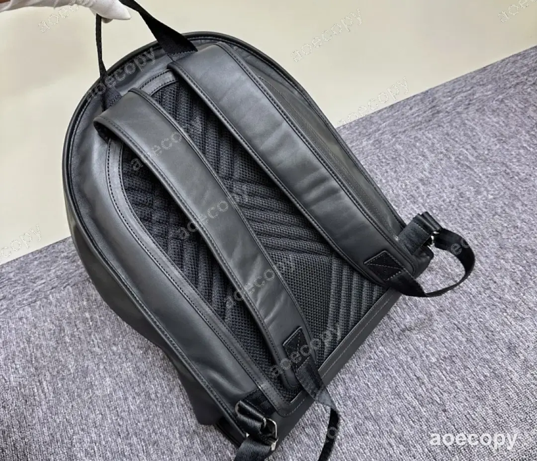 人気新作 バーバリー バッグ N級品 0122A57E No.0368