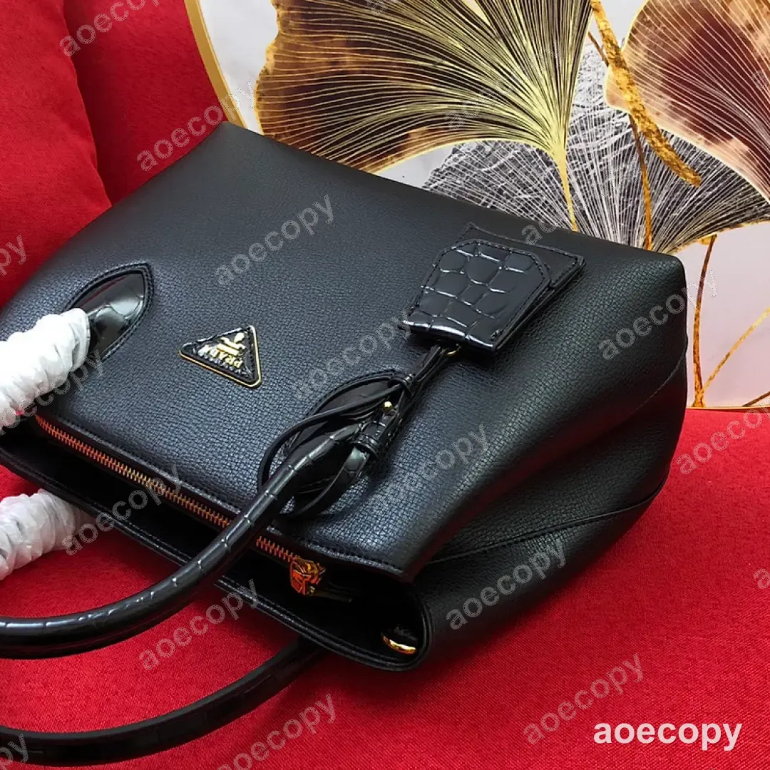 可愛い新作 プラダ バッグ N級品 DD2802850 No.0018