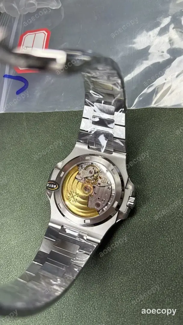 激安 パテック・フィリップ ノーチラス ブルー ウォッチ 偽物 5711A No.0026