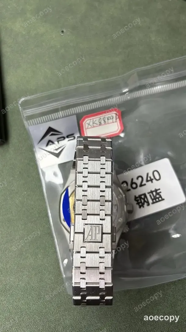 人気モデル オーデマ・ピゲ ロイヤルオーク ブルー ウォッチ コピー XK8849A No.0023