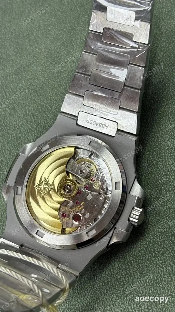 大人気★ パテック・フィリップ ノーチラス ブルー ウォッチ スーパーコピー 5711A No.0015
