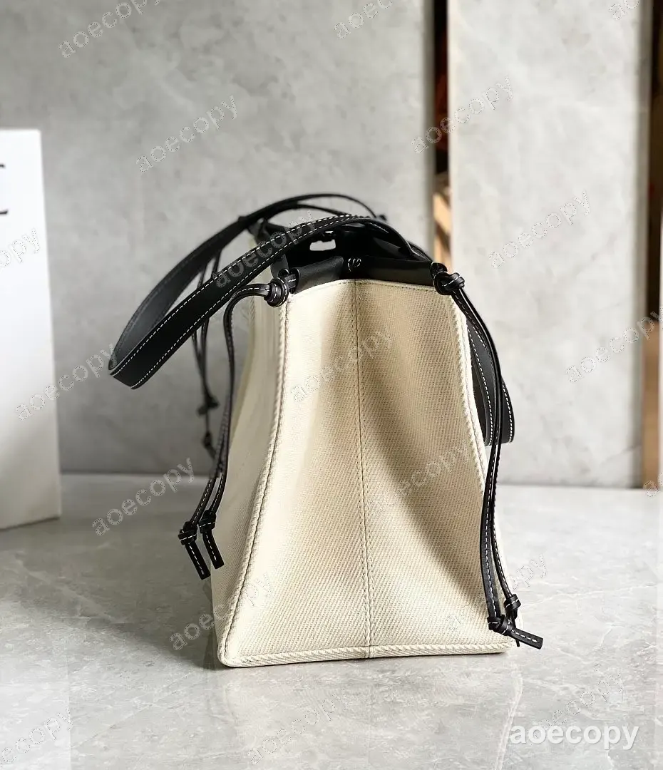 可愛い新作 ロエベ バッグ N級品 No.0281