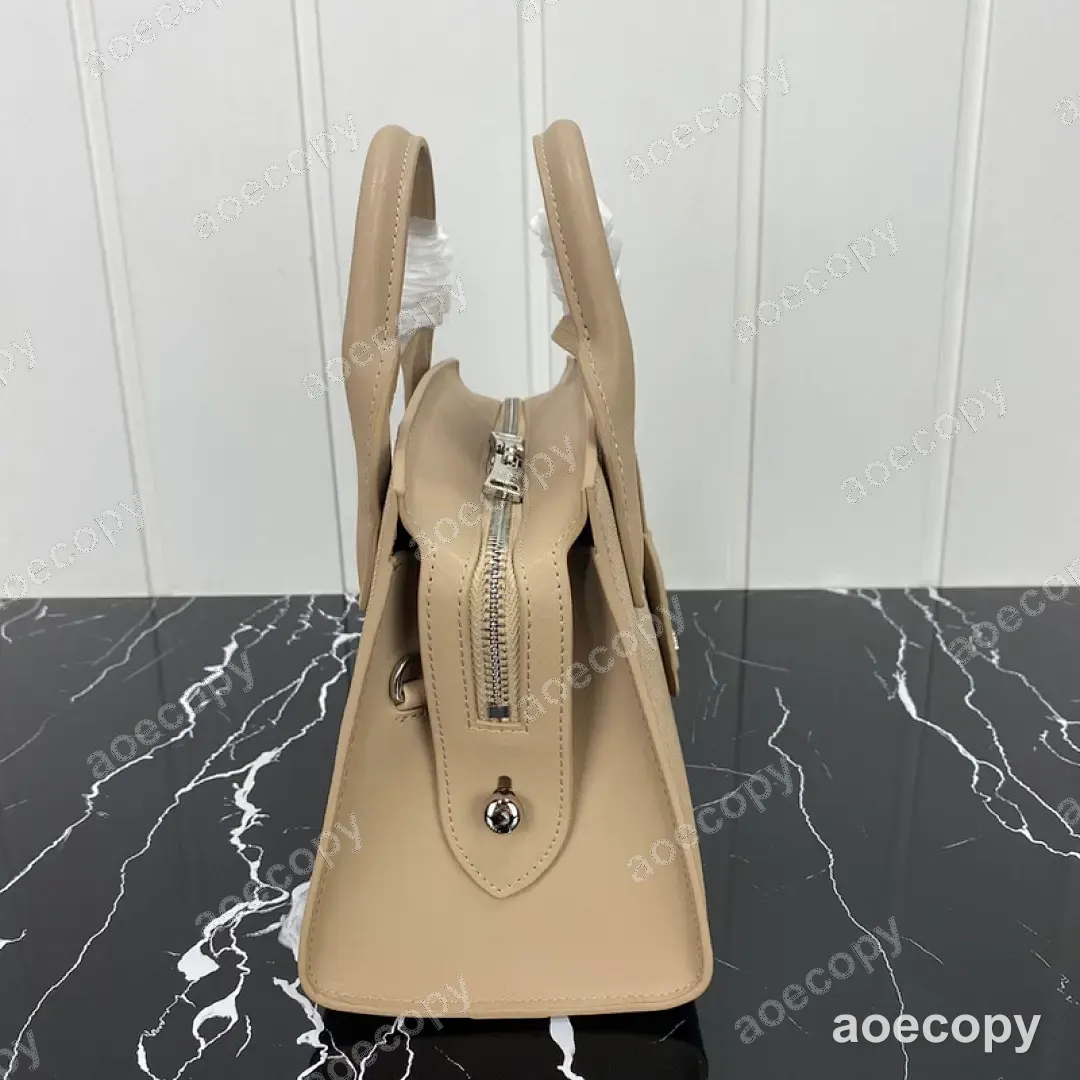 大人気★ プラダ バッグ N級品 DD280275 No.0323