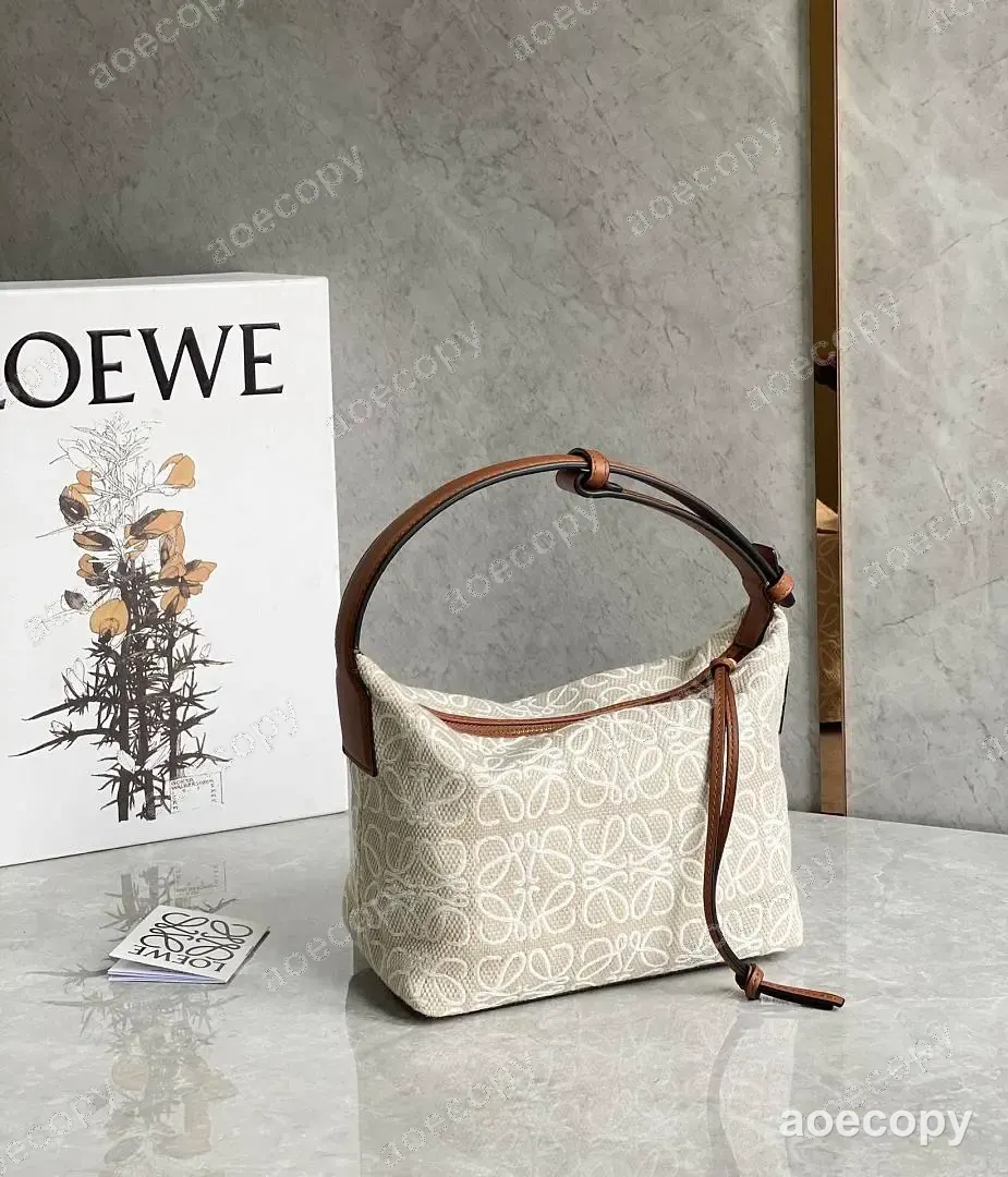 人気新作 ロエベ バッグ N級品 No.0639