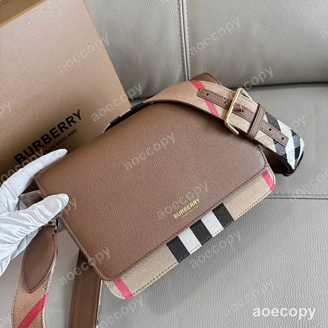 人気新作 バーバリー バッグ N級品 0101A728 No.0173